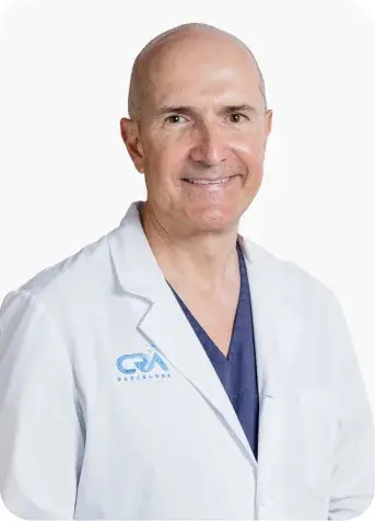 Porträt von Prof. Dr. Julio Herrero, Medizinischer Leiter und Reproduktionsmediziner bei CRA Barcelona